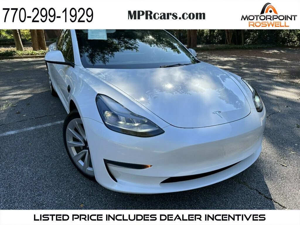 Used 2023 Tesla Model 3 Standard Range RWD image 1