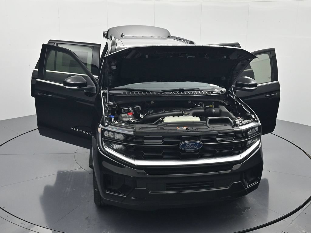New 2026 Ford Expedition Platinum w/ Driver's Package AWD/4WD image 26