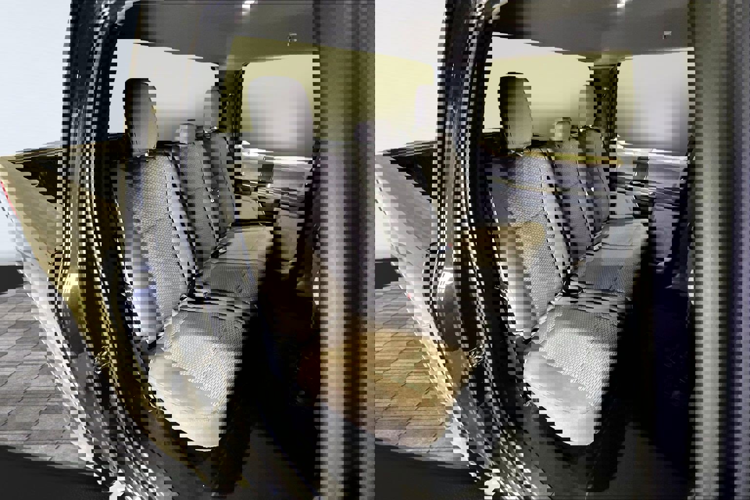 Used 2022 Ford F250 XLT image 25