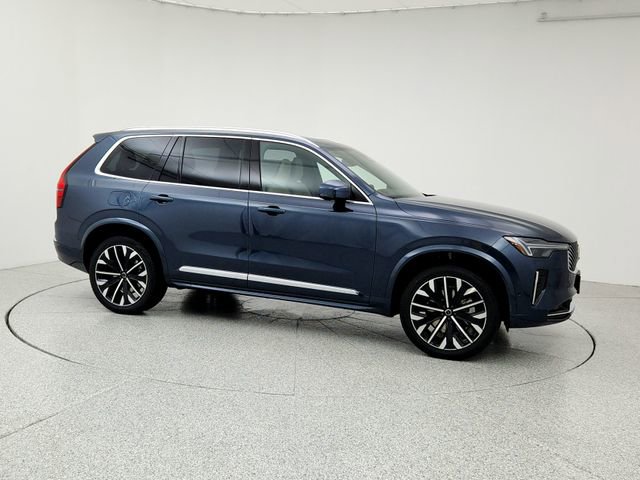 New 2026 Volvo XC90 B6 Plus w/ Protection Package image 3