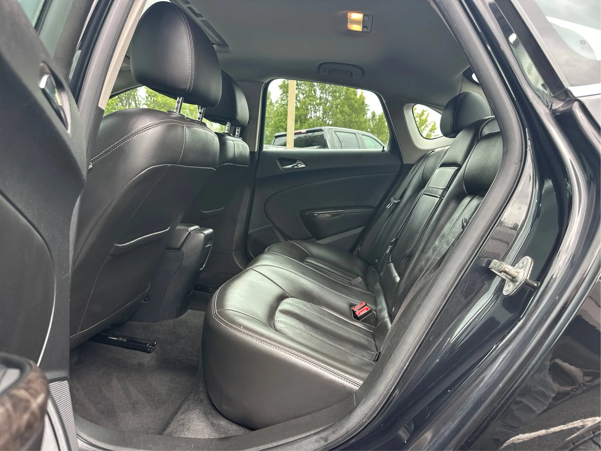 Used 2015 Buick Verano Premium FWD image 13