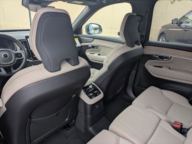 New 2026 Volvo XC90 T8 Plus w/ Protection Package Premier image 12