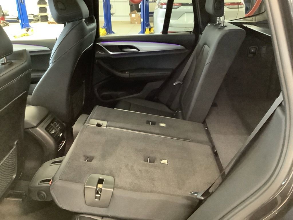 Used 2023 BMW X3 xDrive30i w/ Convenience Package AWD/4WD image 16