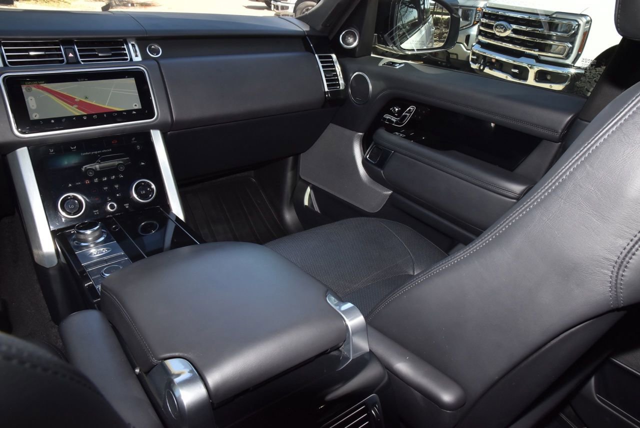 Used 2019 Land Rover Range Rover Supercharged image 17