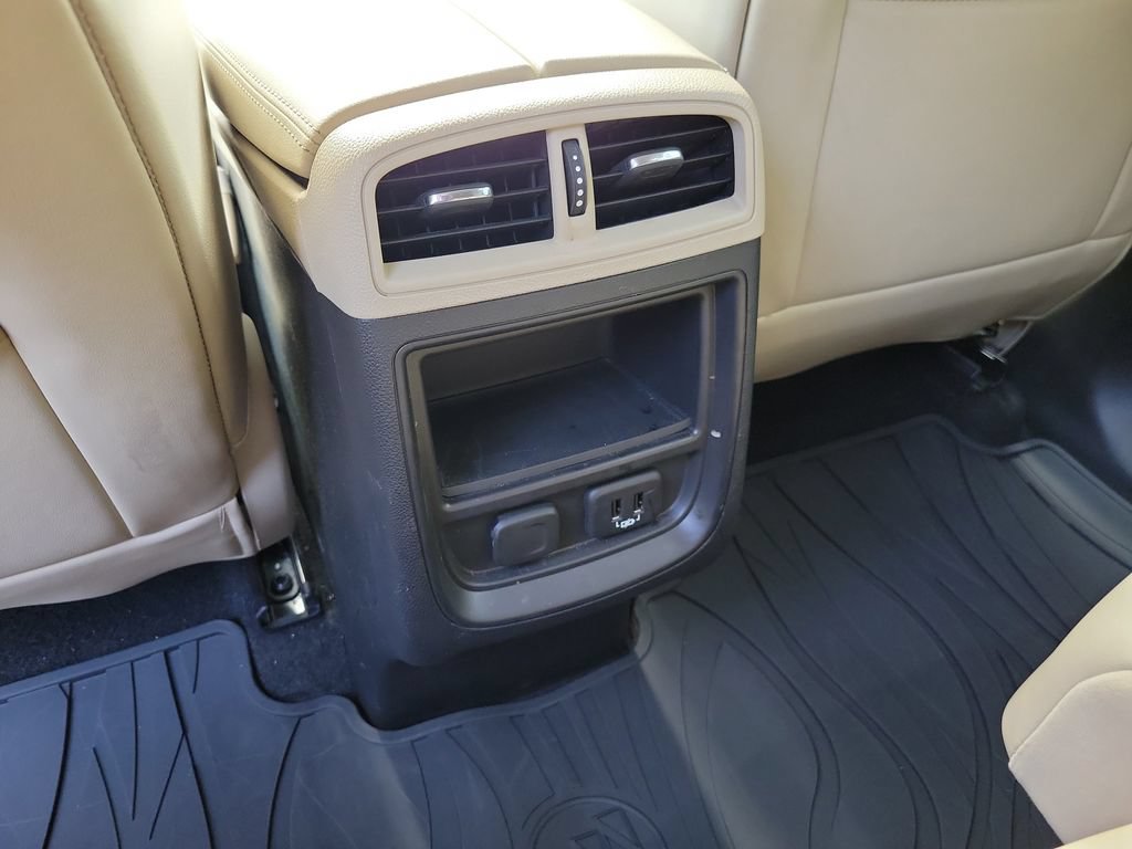 Used 2020 Buick Envision Preferred FWD image 13