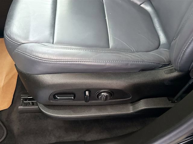 Used 2018 Chevrolet Traverse LT image 20