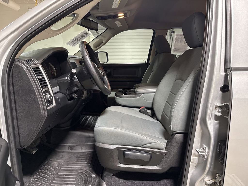 Used 2016 RAM 1500 Express image 19