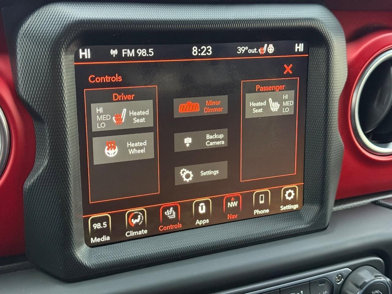 Used 2019 Jeep Wrangler Unlimited Rubicon w/ Uconnect 4C Nav & Sound Group image 19