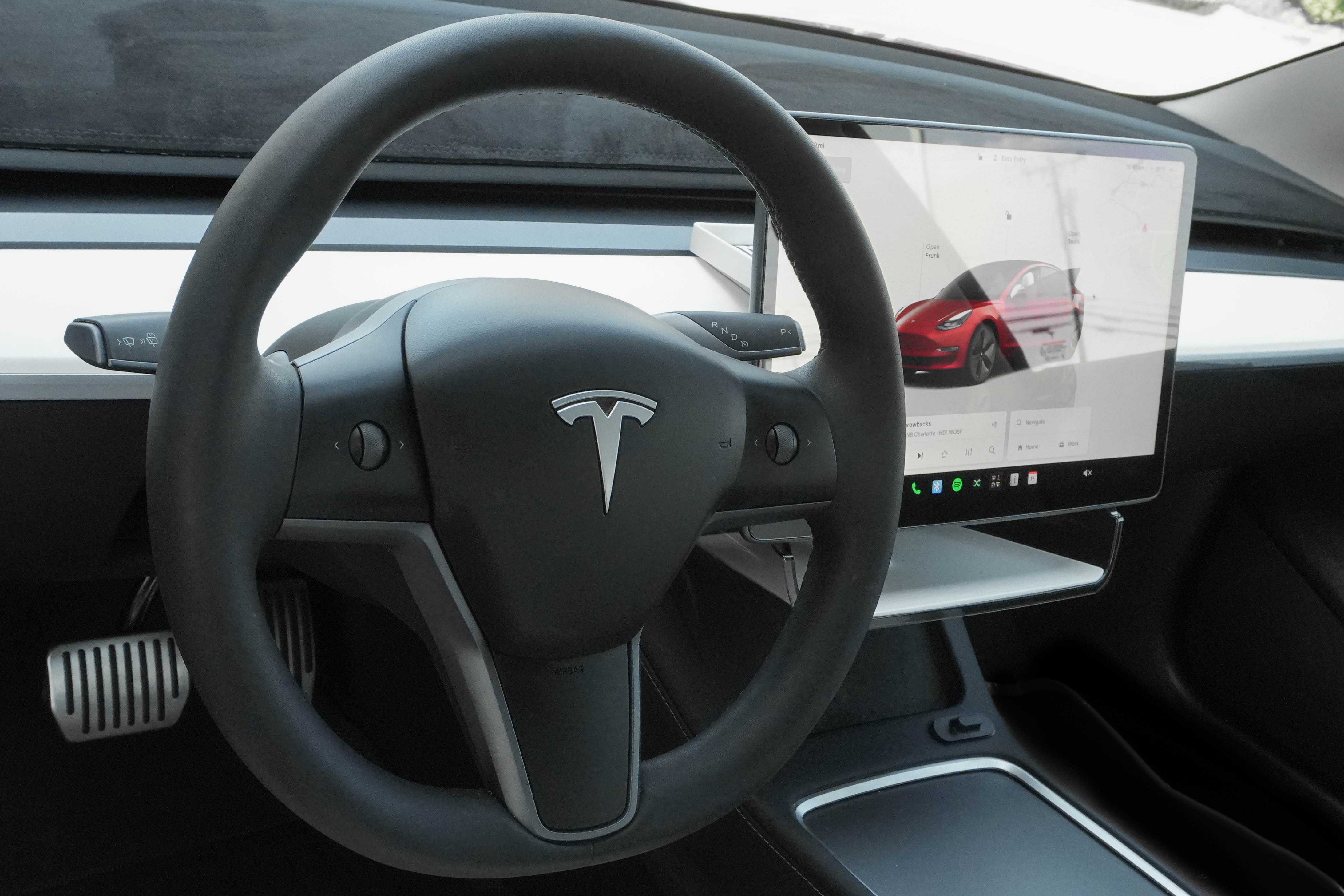 Used 2023 Tesla Model 3 Standard Range RWD image 10