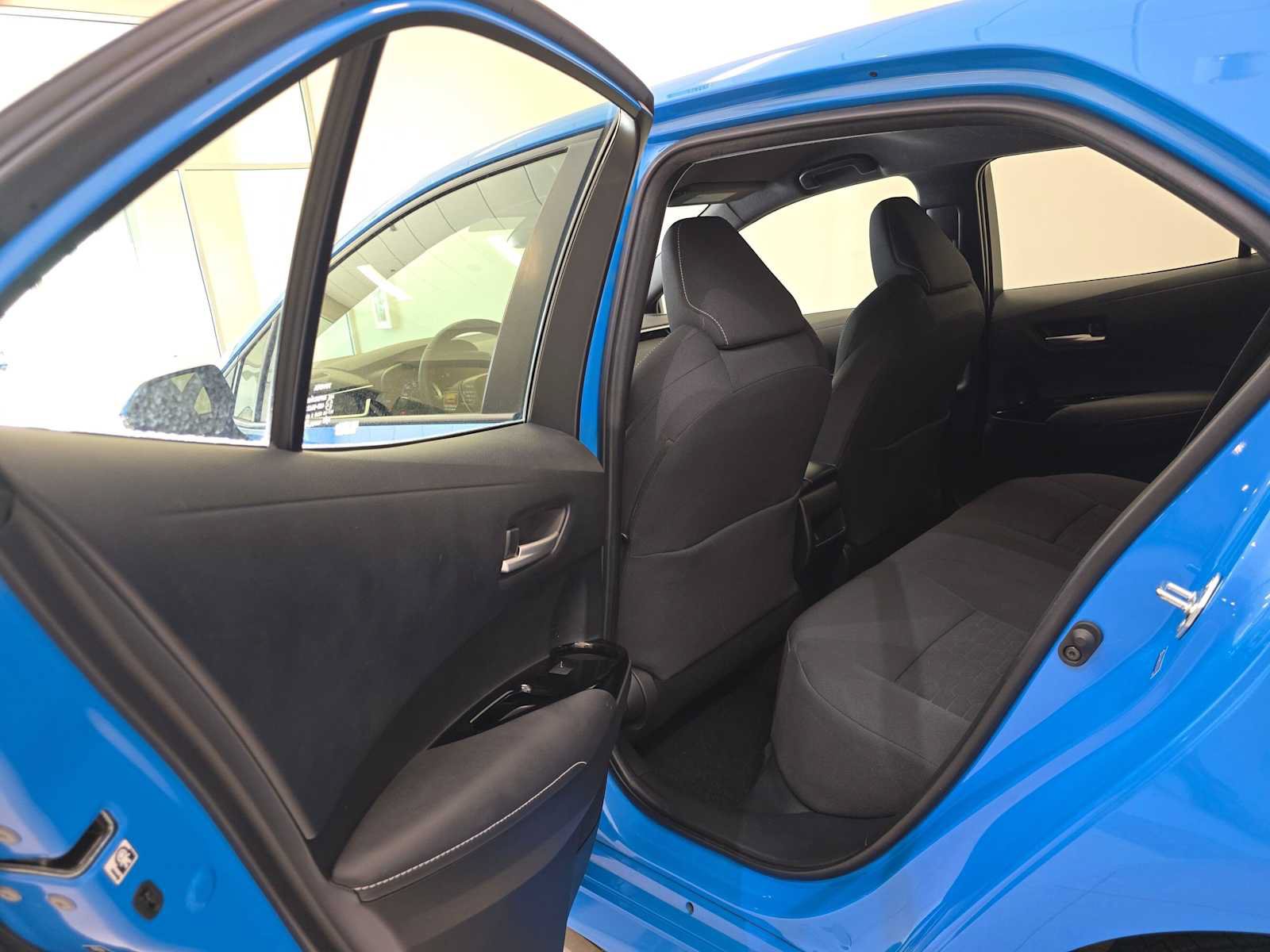Used 2019 Toyota Corolla SE FWD image 23