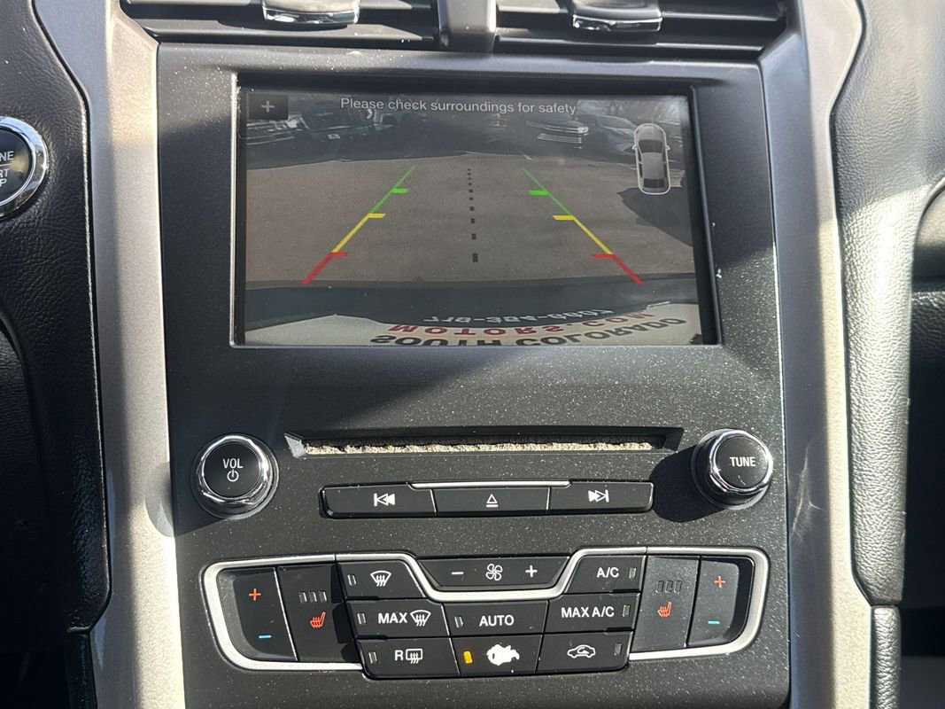 Used 2018 Ford Fusion SE w/ Fusion SE Technology Package image 22