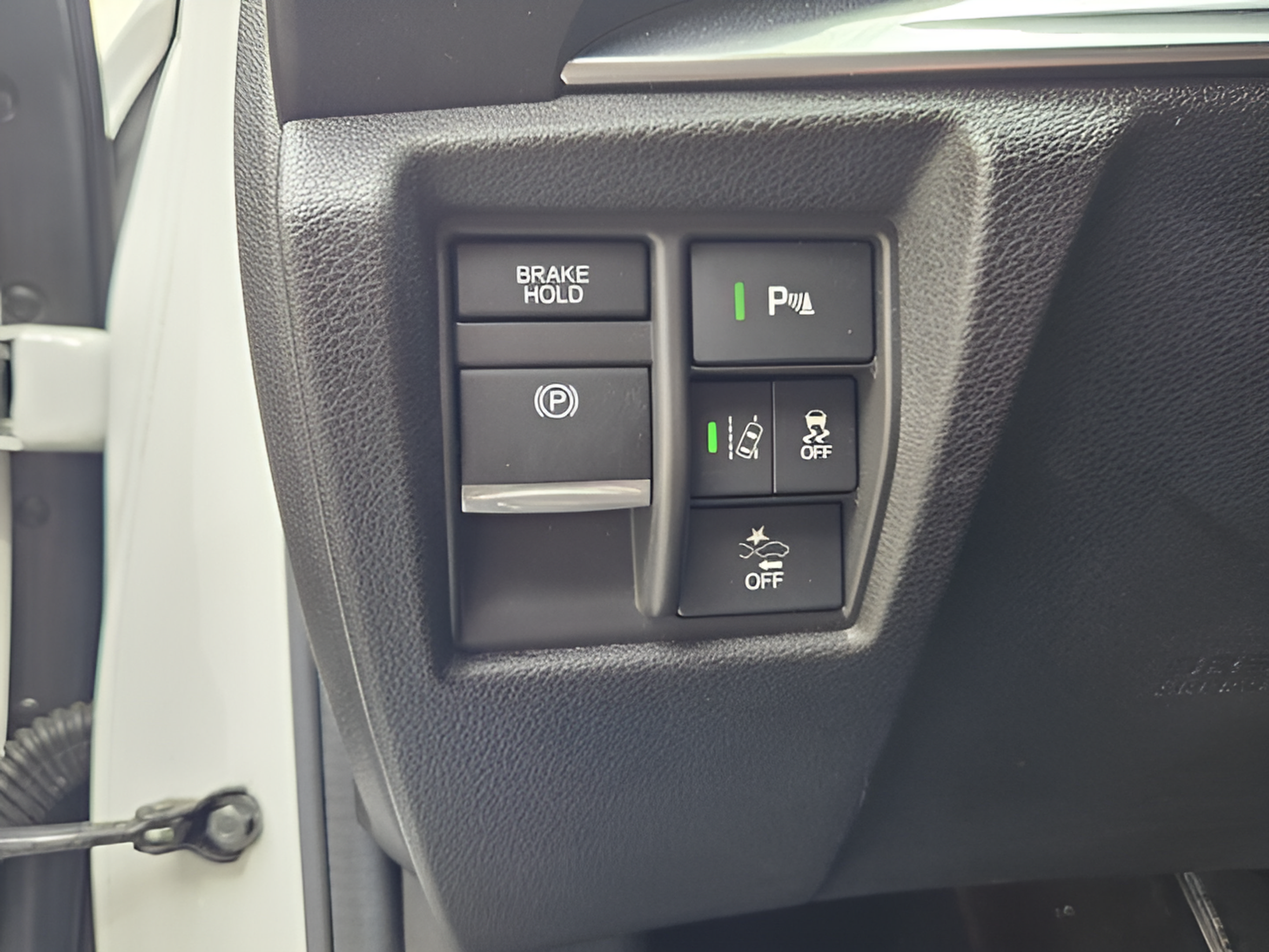 Used 2020 Acura MDX w/ Technology Package FWD image 15
