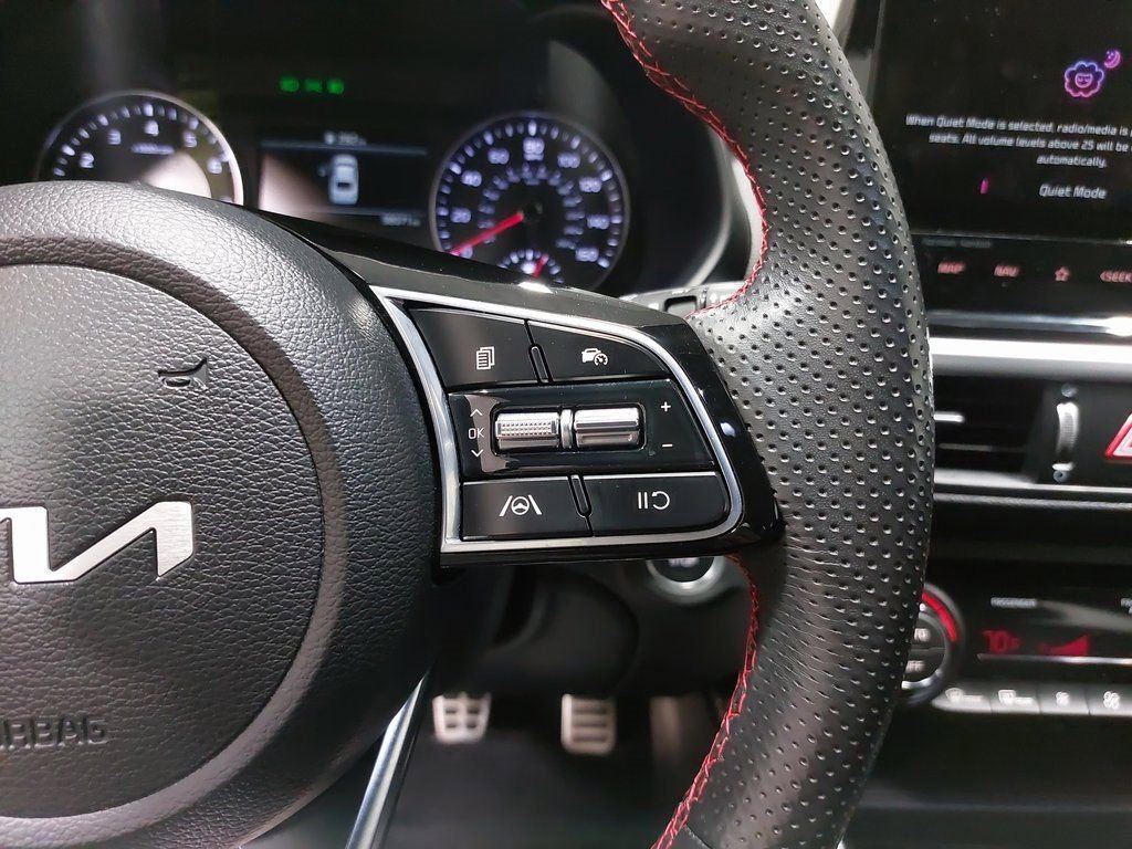 Used 2022 Kia Forte GT image 17