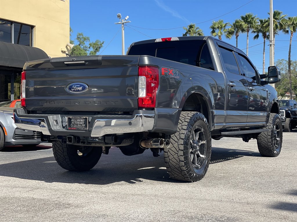 Used 2017 Ford F250 Lariat w/ Lariat Ultimate Package AWD/4WD image 21