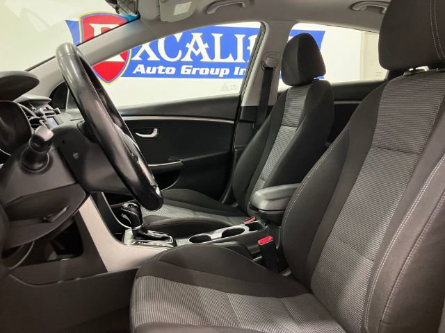 Used 2016 Hyundai Elantra GT w/ Option Group 02 image 15