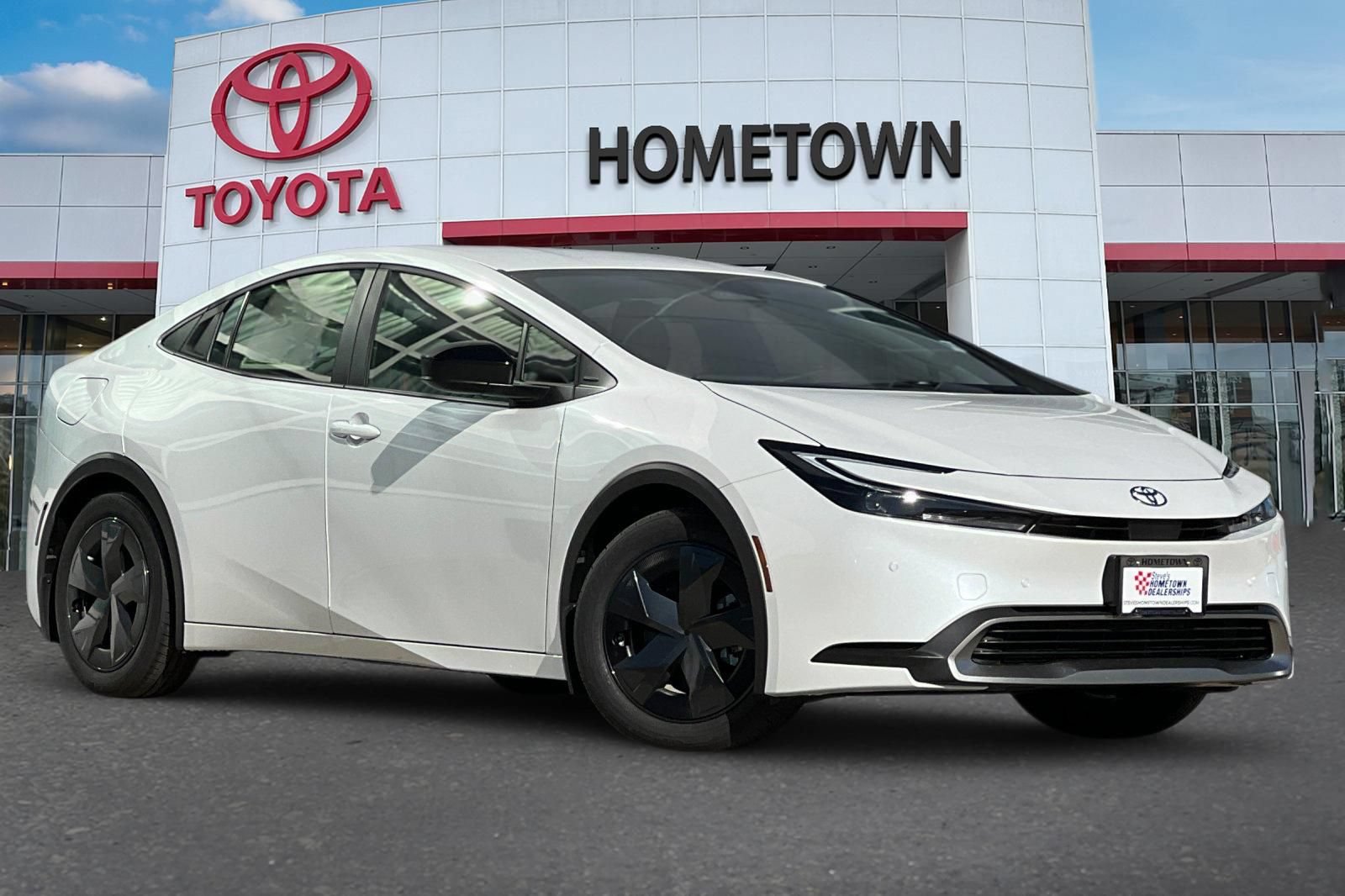New 2026 Toyota Prius Plug-In Hybrid FWD image 2
