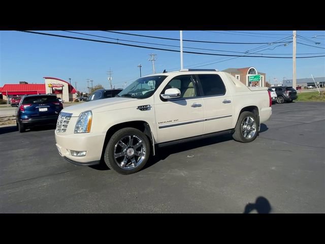 Used 2012 Cadillac Escalade EXT Premium image 4