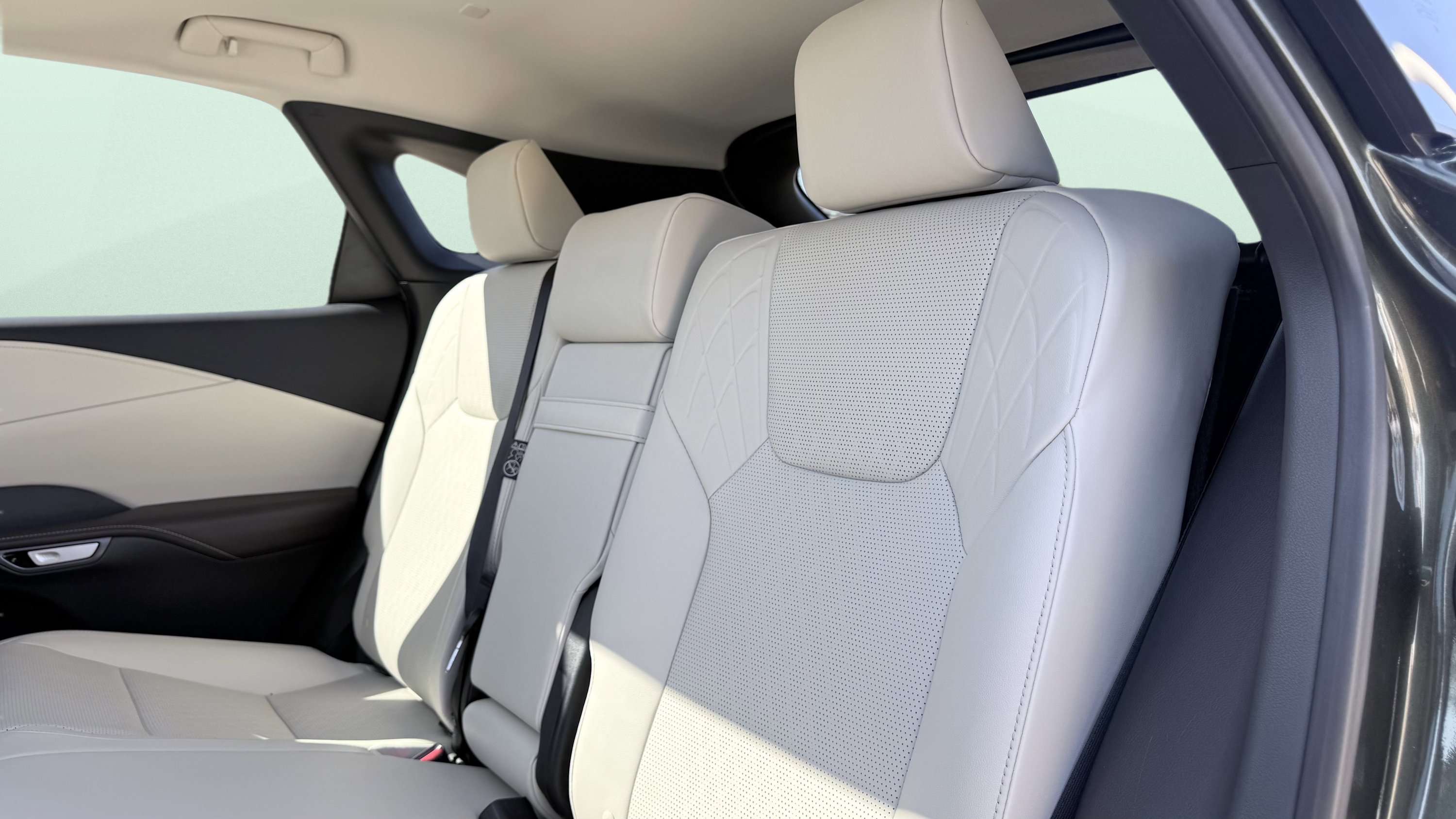 Used 2026 Lexus RX 350 Premium Plus w/ Accessory Package (Z1) FWD image 36
