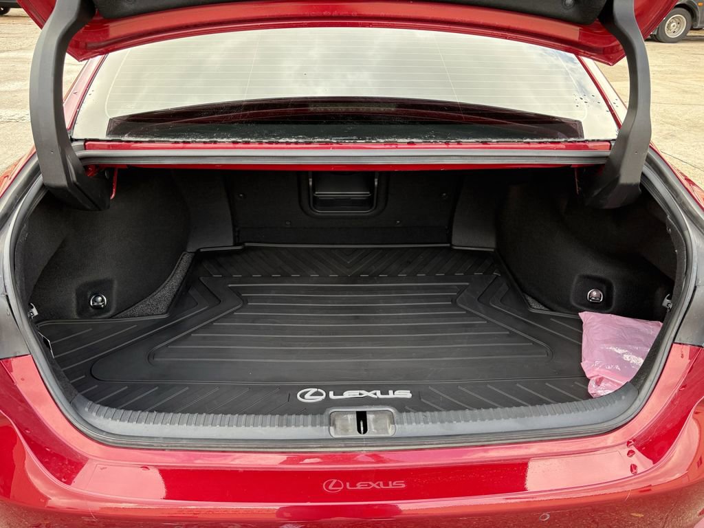 Used 2023 Lexus ES 350 Ultra Luxury w/ Accessory Package (Z2) image 26