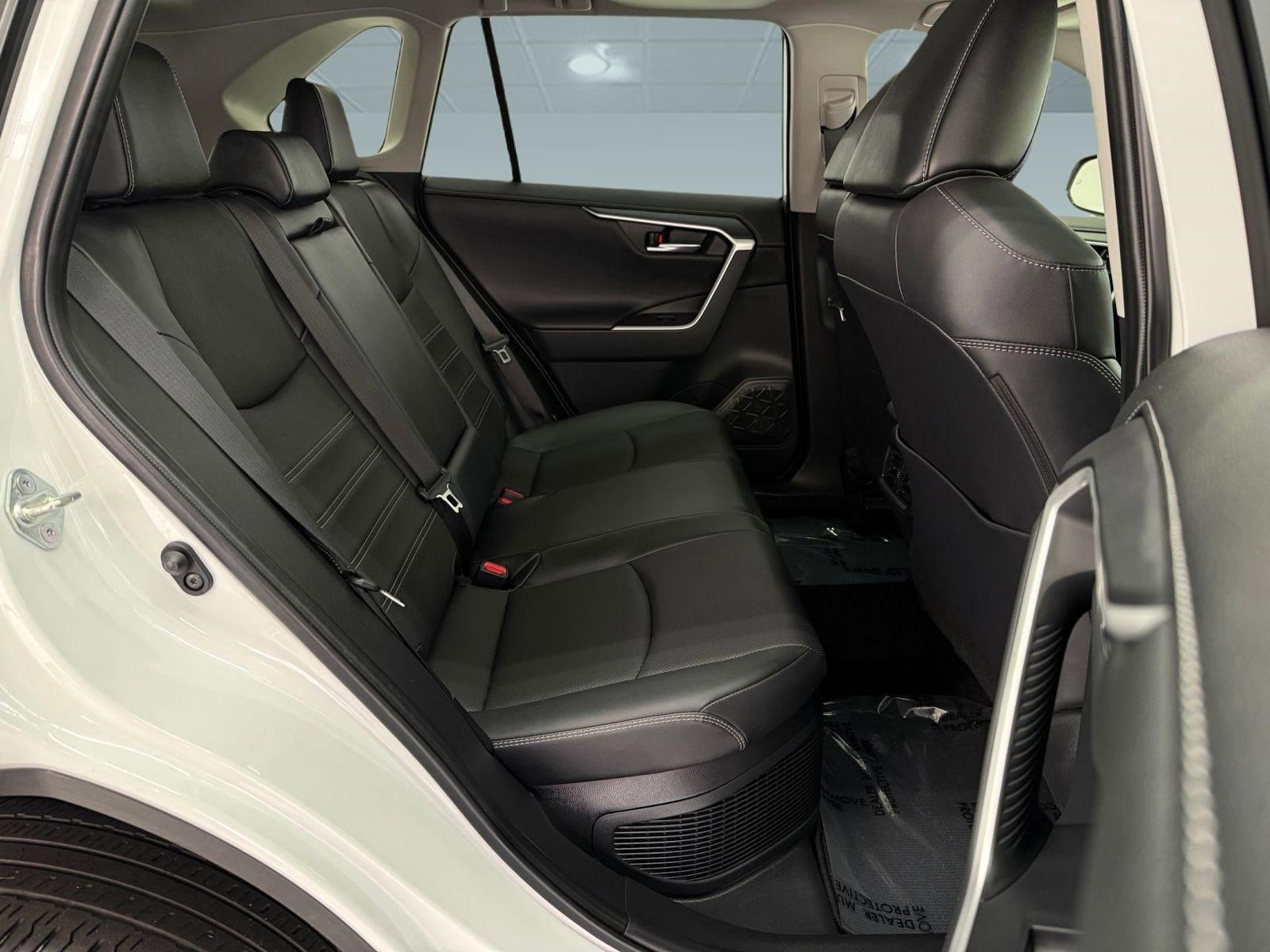 Used 2024 Toyota RAV4 Limited AWD/4WD image 25
