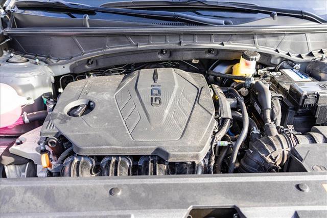 Certified 2025 Hyundai Santa Cruz SEL image 30