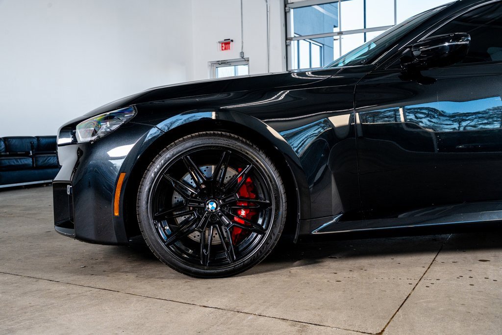 Used 2023 BMW M2 w/ Lighting Package image 9