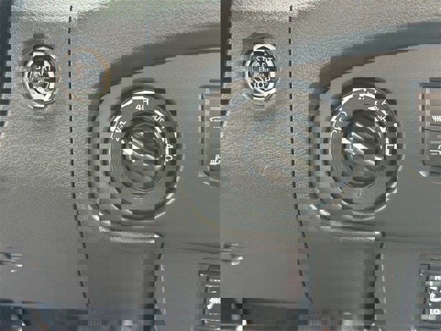 Used 2023 Nissan Frontier PRO-4X w/ Pro Convenience Package image 24