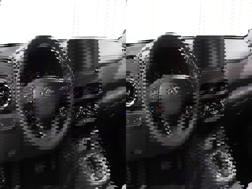 Certified 2023 Hyundai Kona SEL image 6