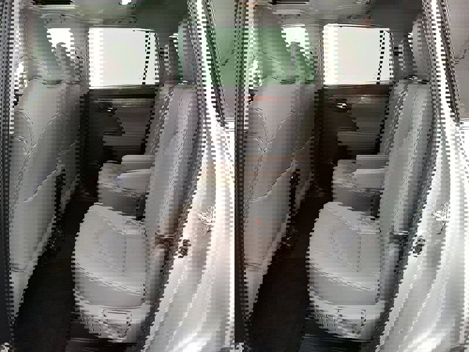 Used 2023 Toyota Highlander Limited image 20