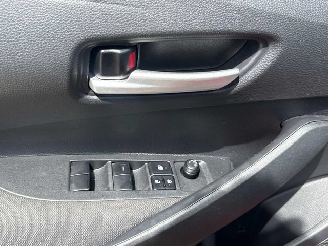 Used 2026 Toyota Corolla SE w/ SE Package FWD image 26