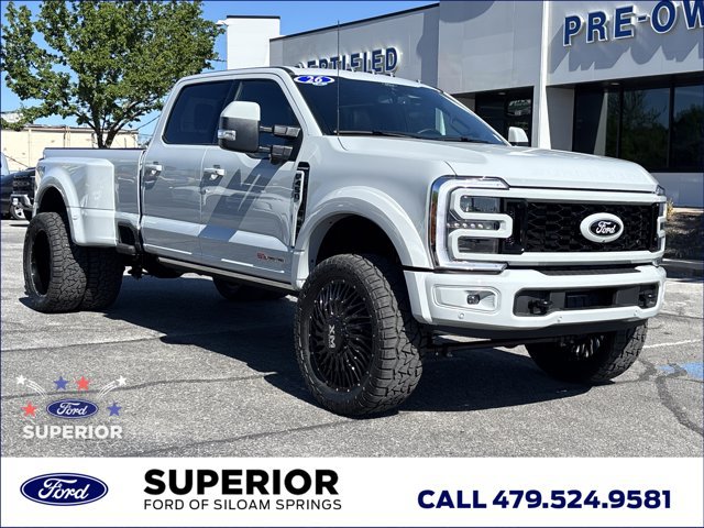 Used 2026 Ford F450 Platinum AWD/4WD image 1