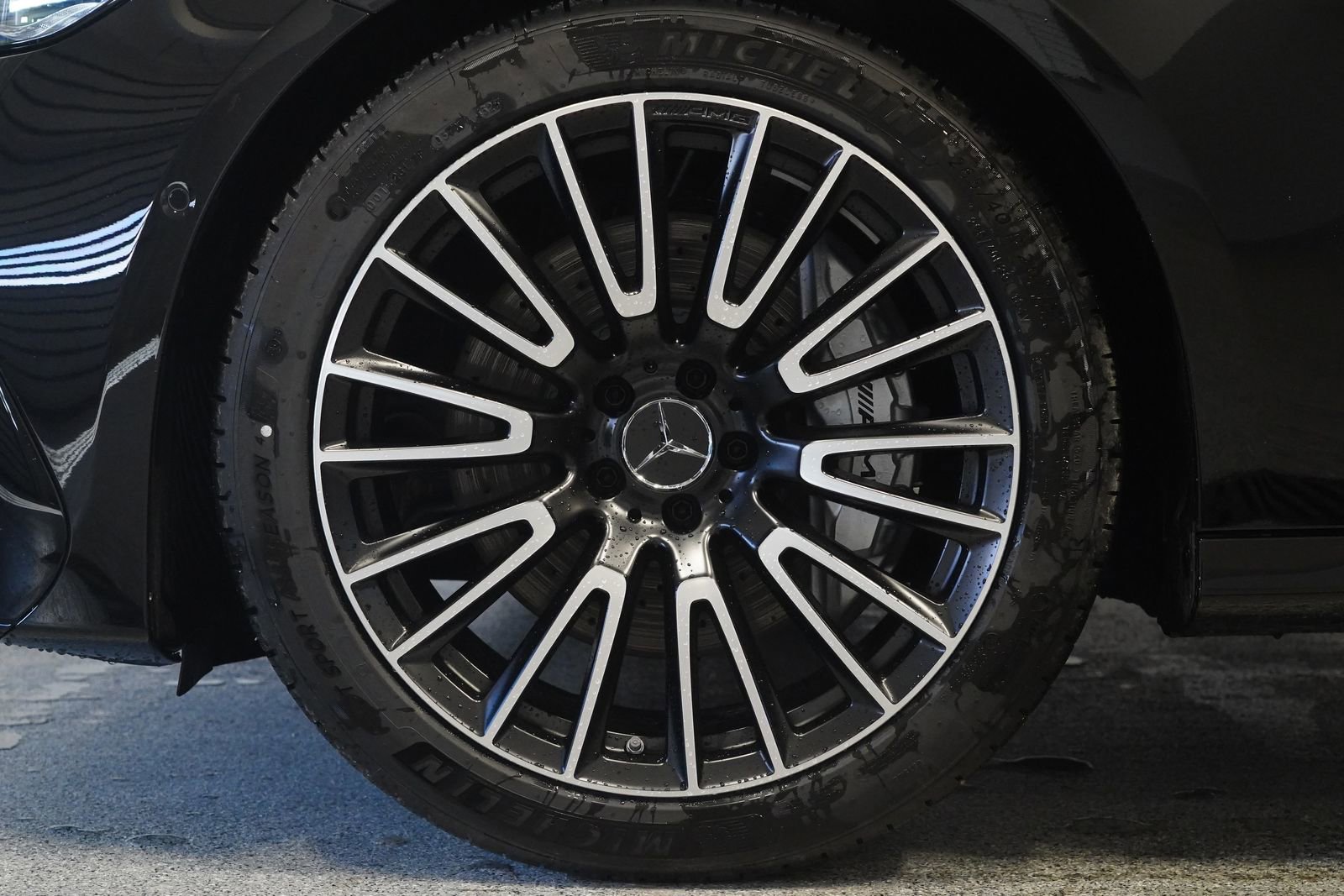 New 2026 Mercedes-Benz E 53 AMG 4MATIC Sedan image 11