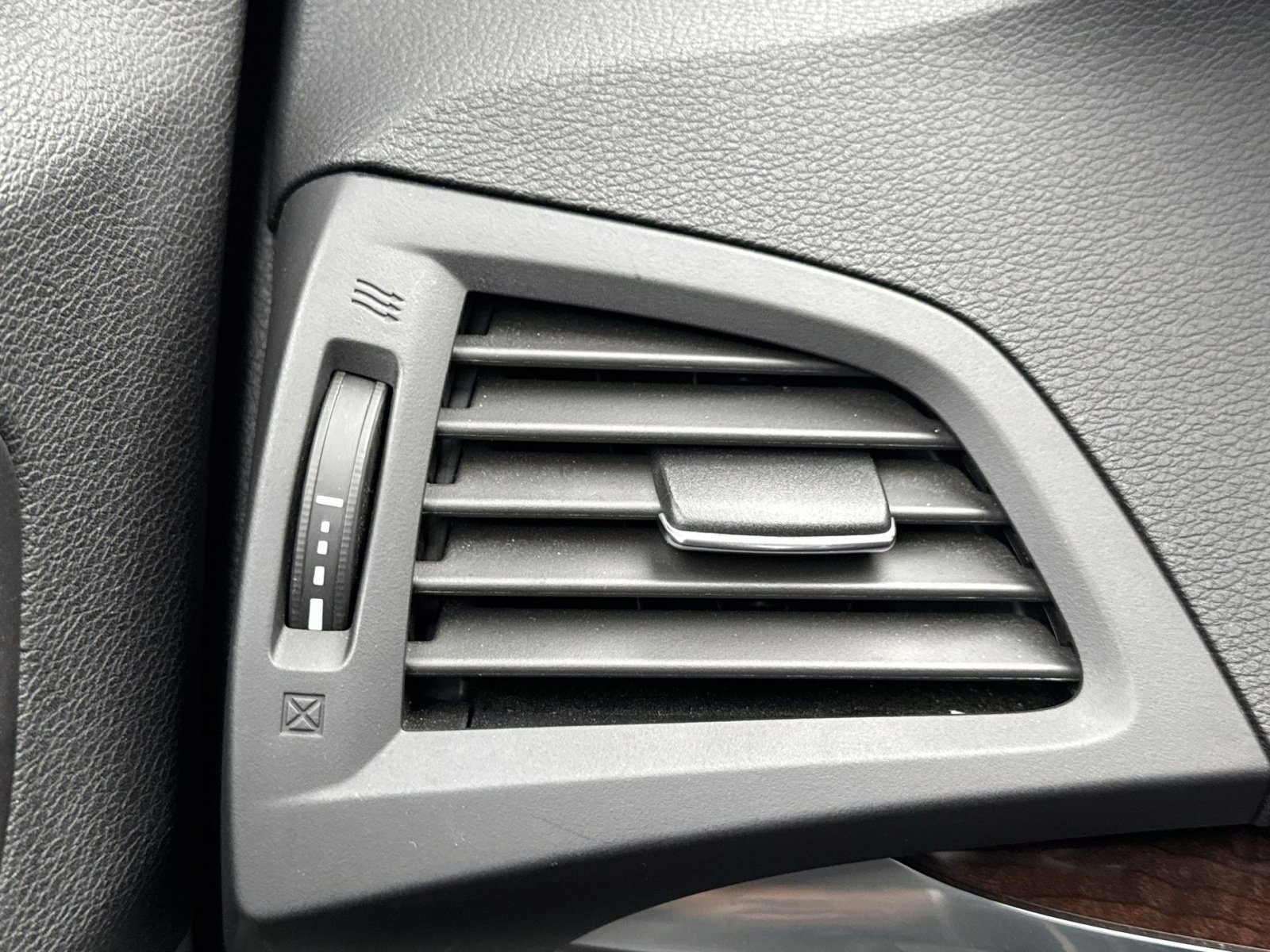 Used 2017 Acura MDX 3.5L image 21