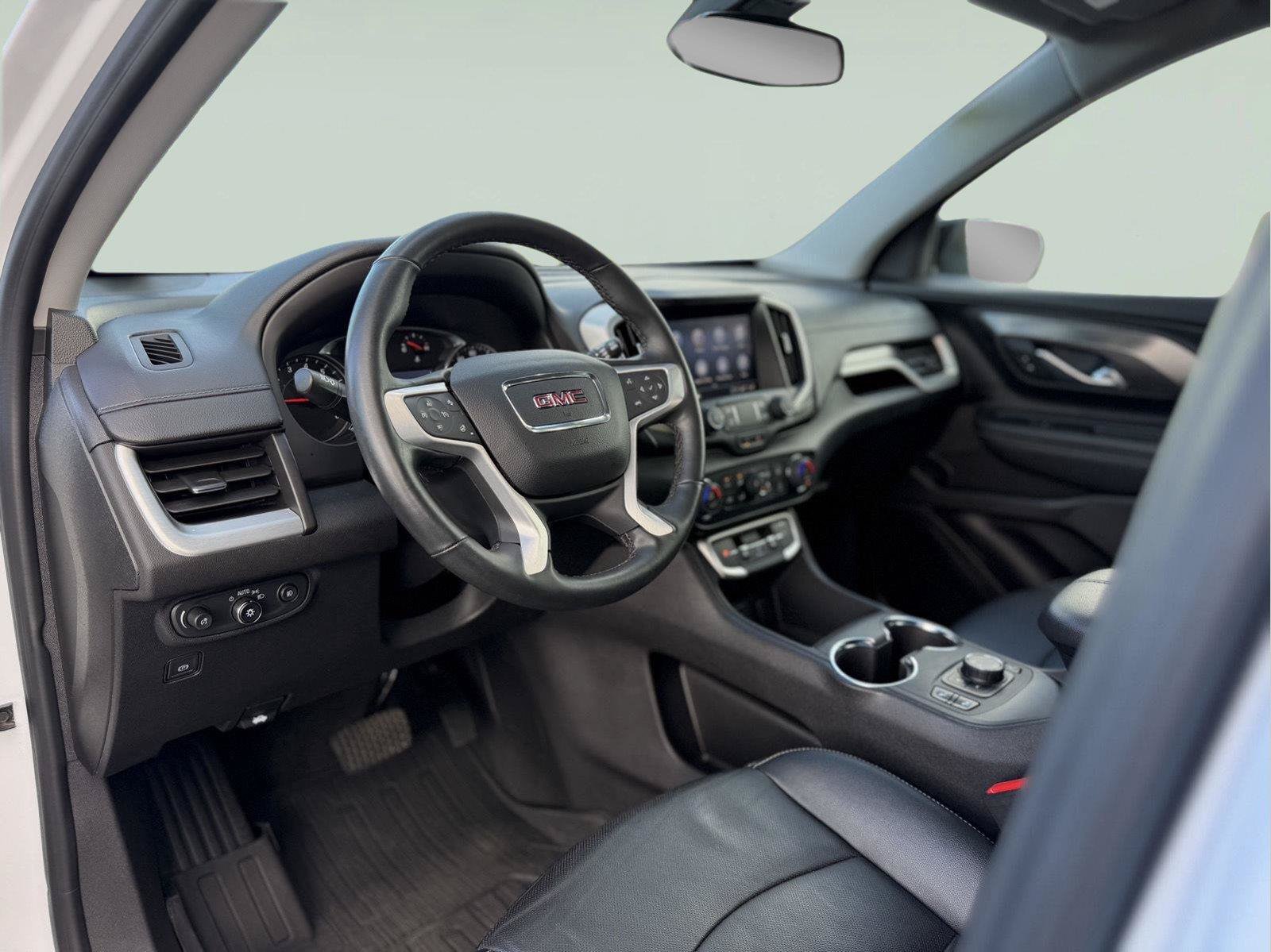 Used 2024 GMC Terrain SLT w/ Elevation Edition AWD/4WD image 22