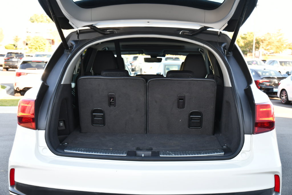 Used 2020 Acura MDX SH-AWD image 35
