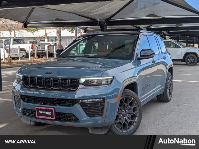 New 2026 Jeep Grand Cherokee Summit w/ Obsidian Package