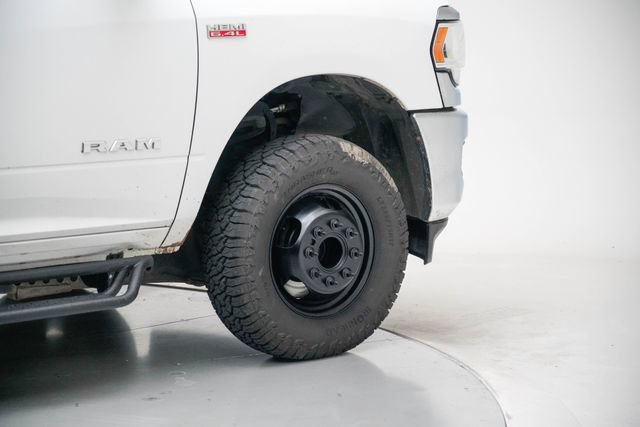 Used 2020 RAM 3500 Tradesman w/ Chrome Appearance Group AWD/4WD image 7