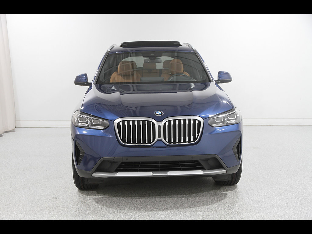 Used 2023 BMW X3 xDrive30i w/ Premium Package AWD/4WD image 2