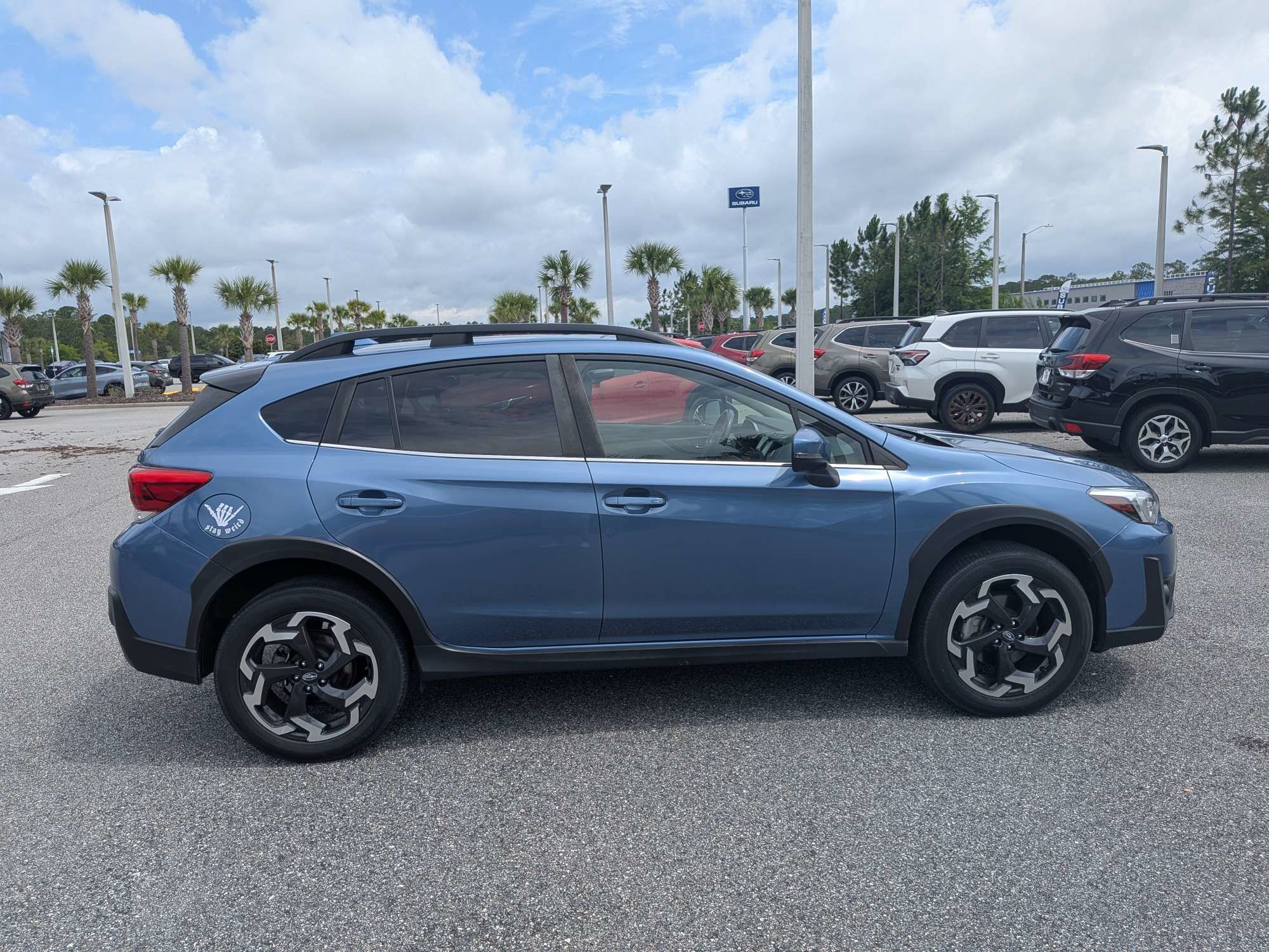Certified 2022 Subaru Crosstrek 2.5i Limited AWD/4WD image 3