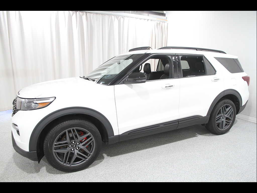Used 2023 Ford Explorer ST w/ Equipment Group 401A AWD/4WD image 3