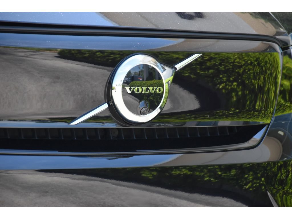 Used 2023 Volvo C40 P8 Recharge Plus AWD/4WD image 10