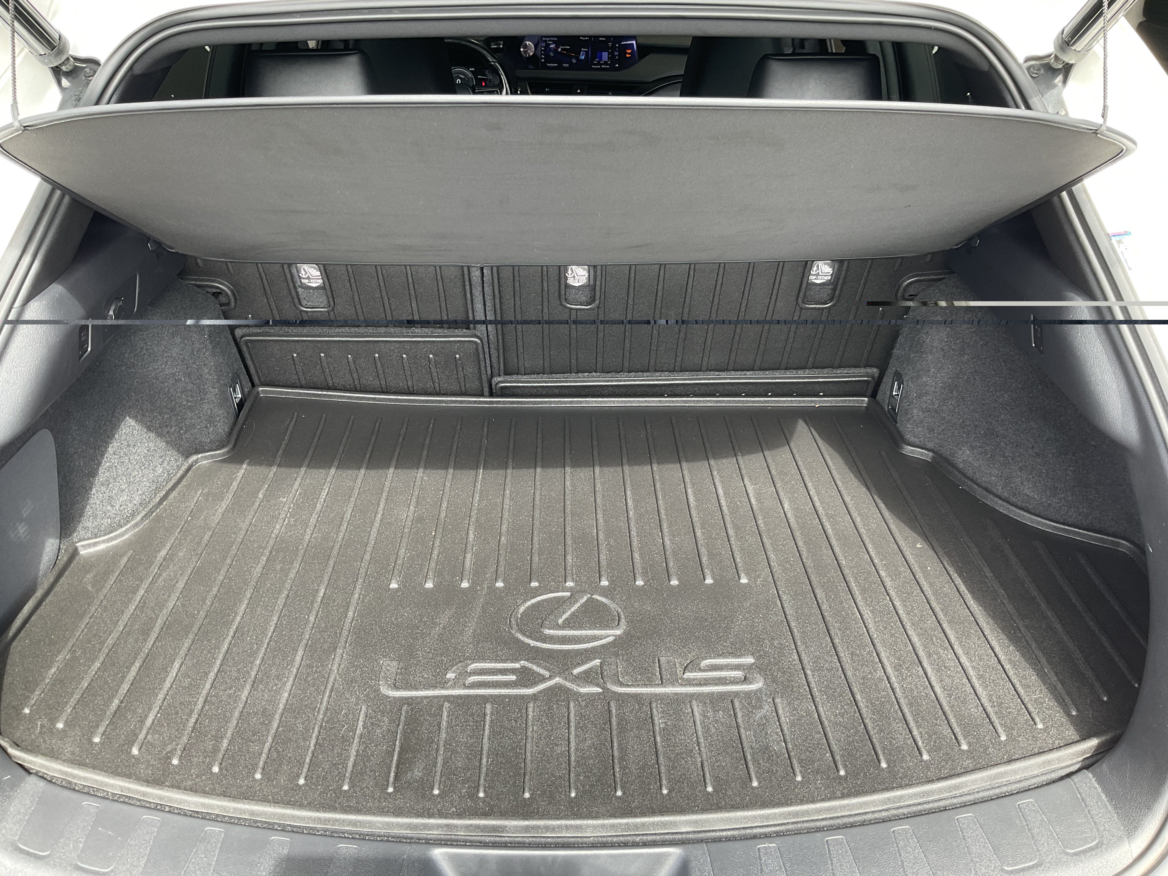 Used 2021 Lexus UX 250h w/ Premium Package AWD/4WD image 43