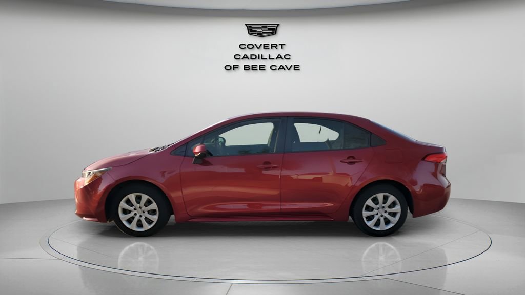 Used 2022 Toyota Corolla LE image 5