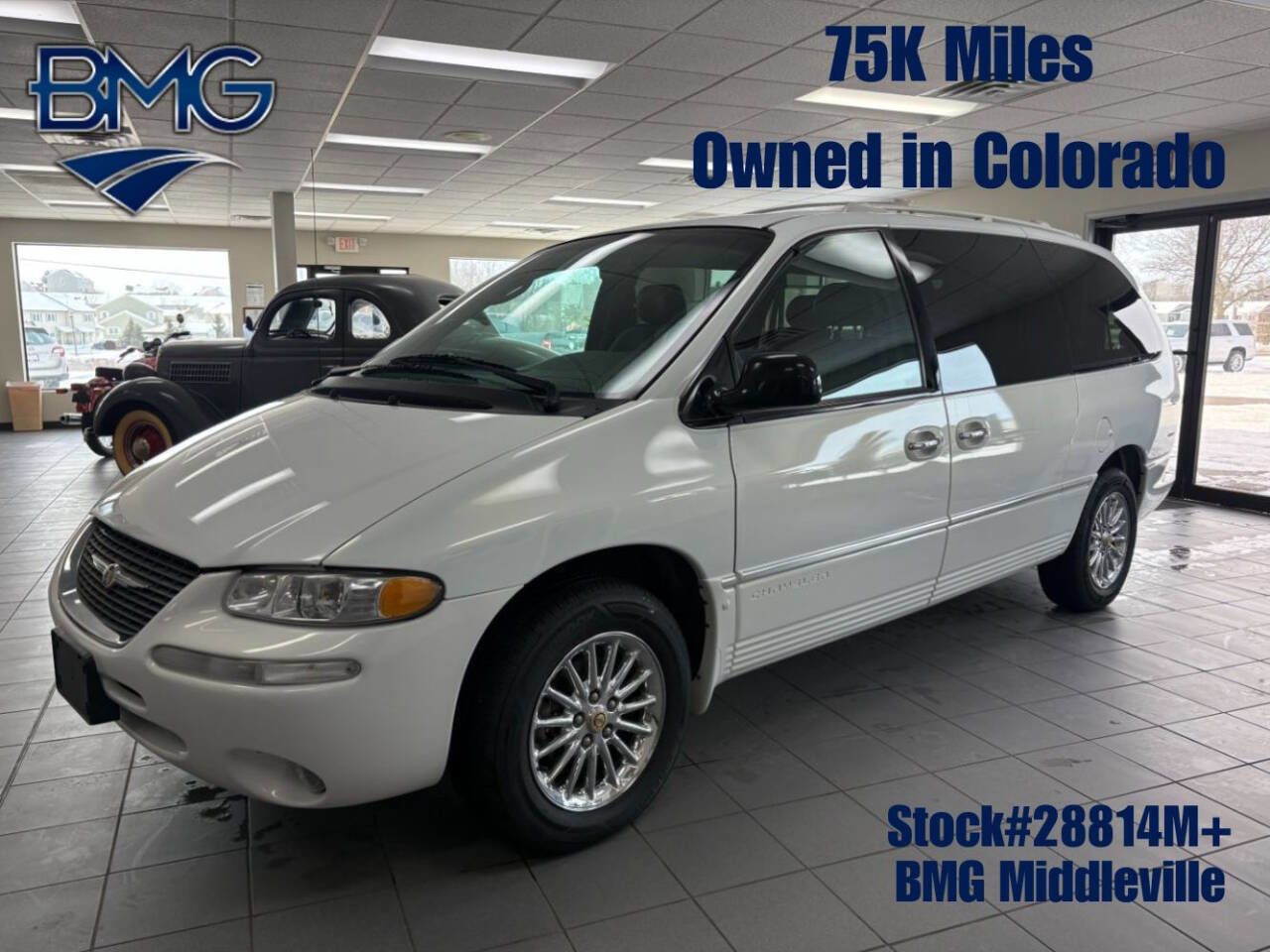 Used 2000 Chrysler Town & Country Limited