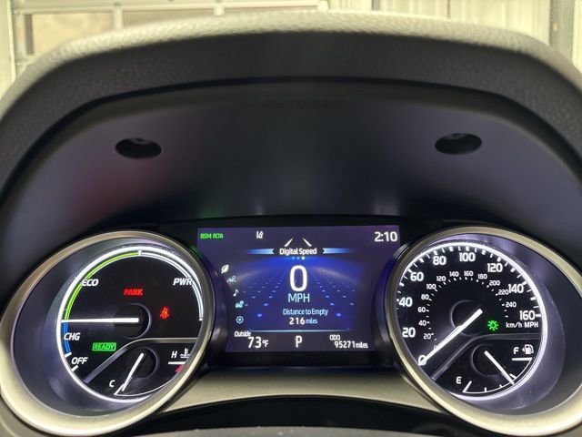 Used 2021 Toyota Camry XLE FWD image 8