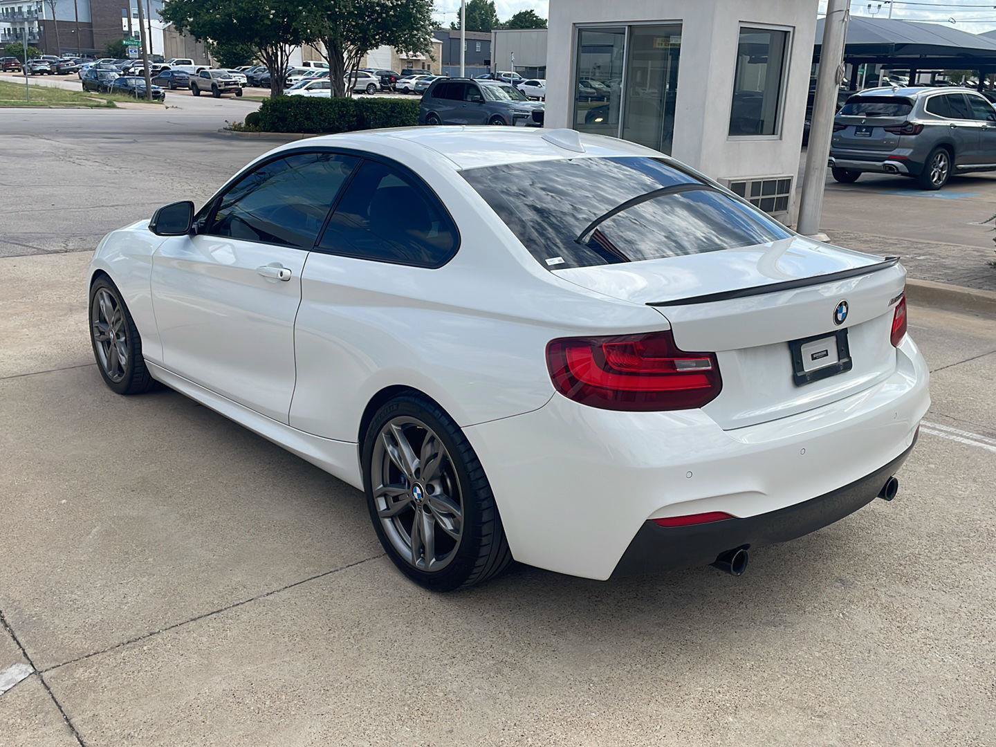 Used 2015 BMW M235i Coupe RWD image 4