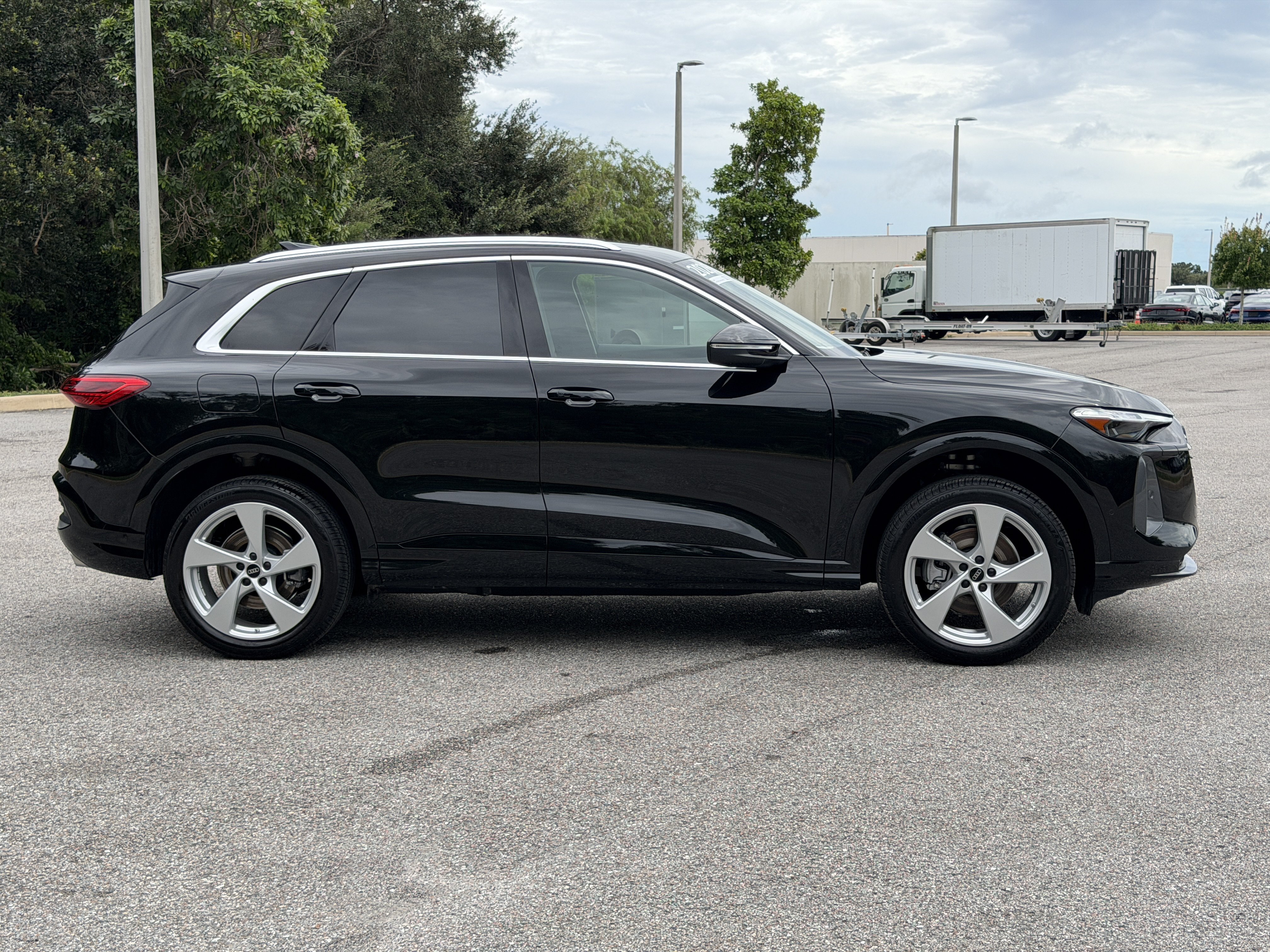 Certified 2026 Audi Q5 Premium AWD/4WD image 8
