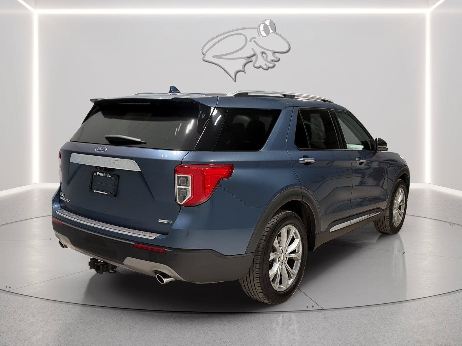 Certified 2020 Ford Explorer Limited AWD/4WD image 5