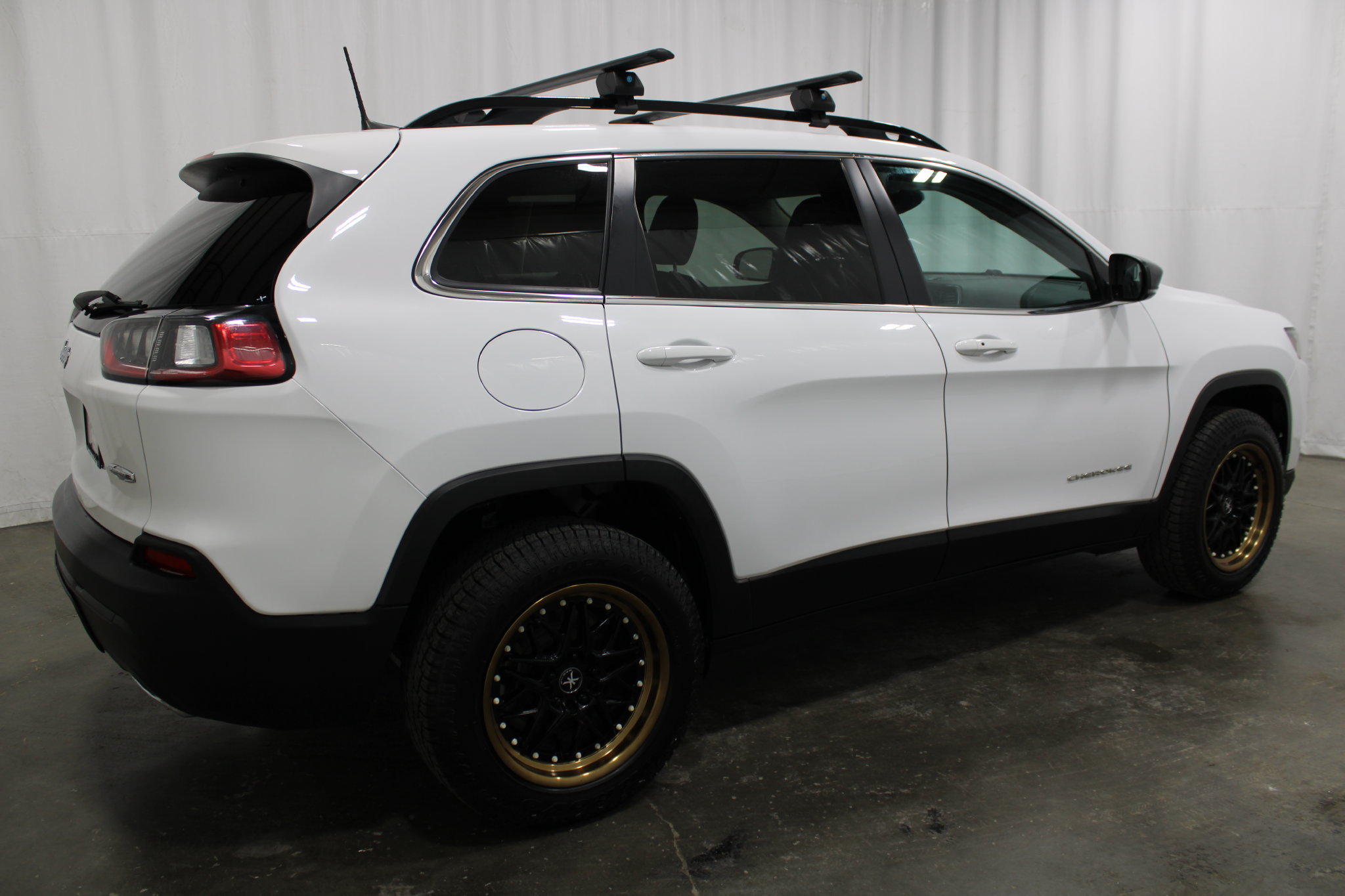 Used 2022 Jeep Cherokee Latitude Lux AWD/4WD image 6