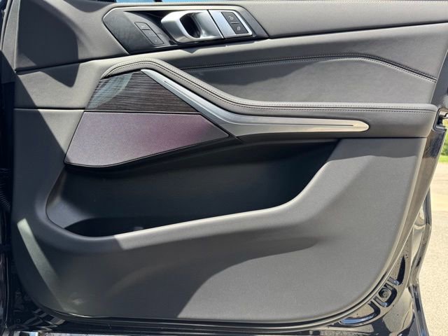 Certified 2026 BMW X7 xDrive40i image 30